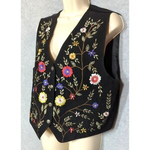 Vtg  Suede Embroidered Black Vest L Satin Back Festival Bohemian Cowgirl Prairie